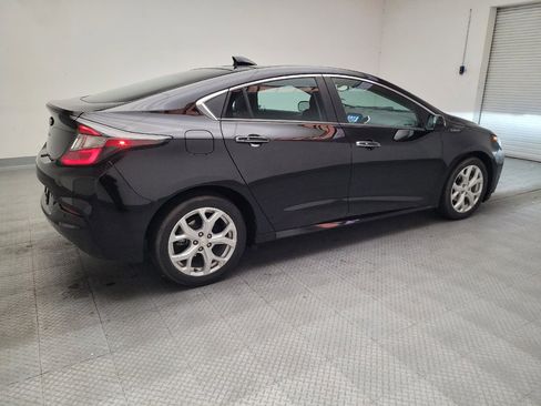 Used 2017 Chevrolet Volt Premier w/ Driver Confidence II Package FWD image 10