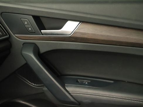 Used 2023 Audi Q5 2.0T Premium Plus w/ Premium Plus Package image 27