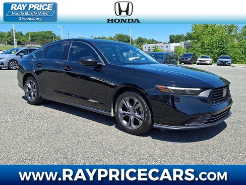 Used 2023 Honda Accord EX image 1