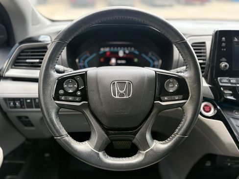 Used 2022 Honda Odyssey Touring image 12
