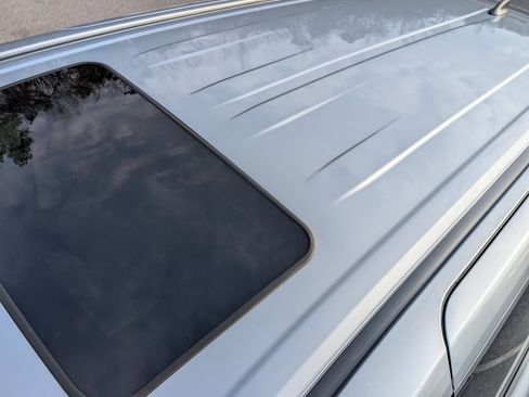 Used 2023 Toyota Sienna XLE image 14