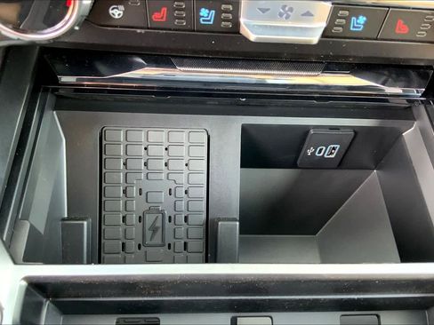 New 2026 Ford F250 Lariat w/ FX4 Off-Road Package AWD/4WD image 19