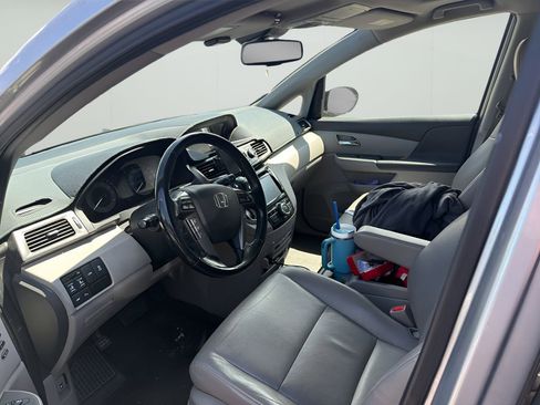 Used 2015 Honda Odyssey Touring Elite image 7