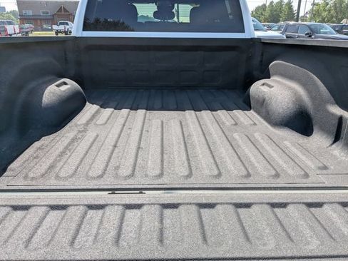 Used 2025 RAM 2500 Big Horn AWD/4WD image 7