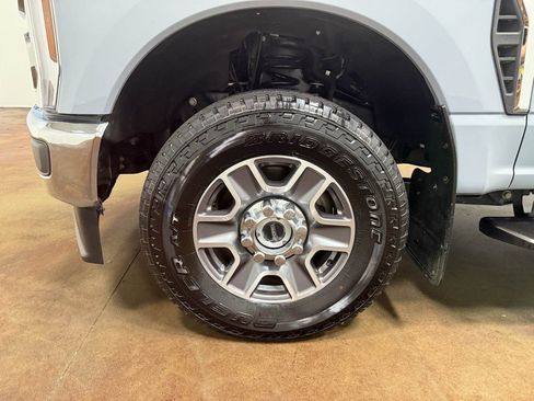 Used 2024 Ford F250 Lariat w/ FX4 Off-Road Package image 89