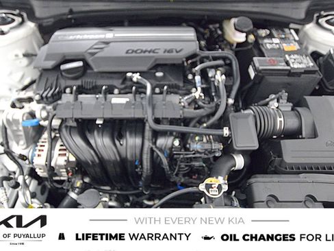 New 2025 Kia K4 LXS image 20