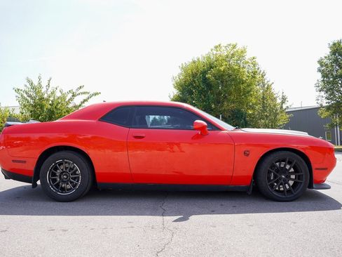 Used 2020 Dodge Challenger R/T Scat Pack w/ Dynamics Package image 11
