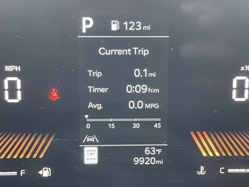 Used 2025 Kia K5 GT-Line w/ GT-Line Premium Package image 31