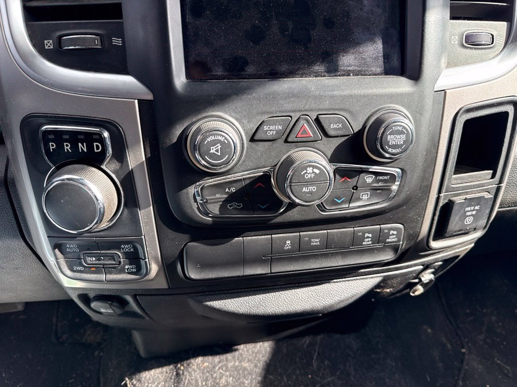 Used 2019 RAM 1500 Big Horn AWD/4WD image 17