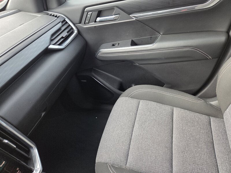 Used 2025 GMC Acadia Elevation FWD image 21