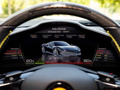 Used 2024 Ferrari 296 GTS RWD image 13