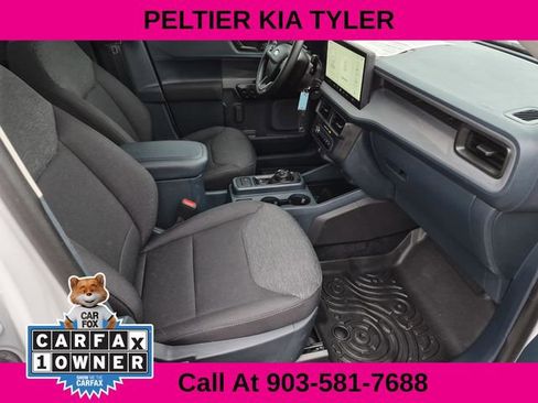 Used 2025 Ford Maverick XL image 10