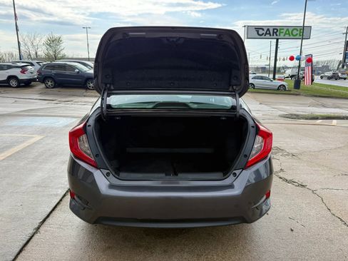 Used 2017 Honda Civic EX-T image 10