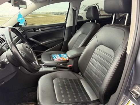 Used 2014 Volkswagen Passat 1.8T SE image 13