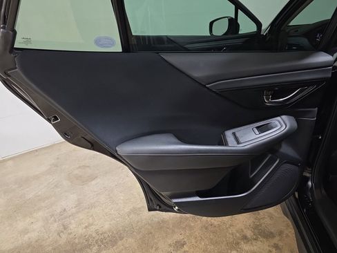 Used 2022 Subaru Outback Premium image 29