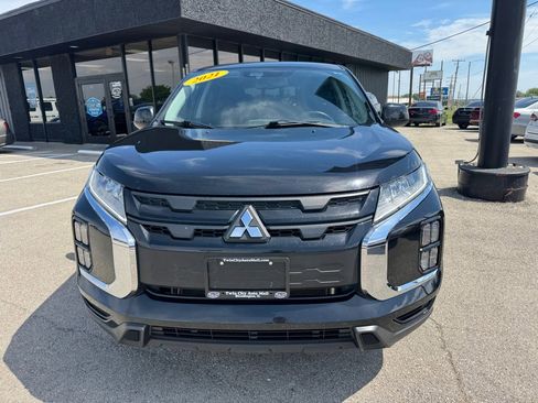 Used 2021 Mitsubishi Outlander Sport LE FWD image 3