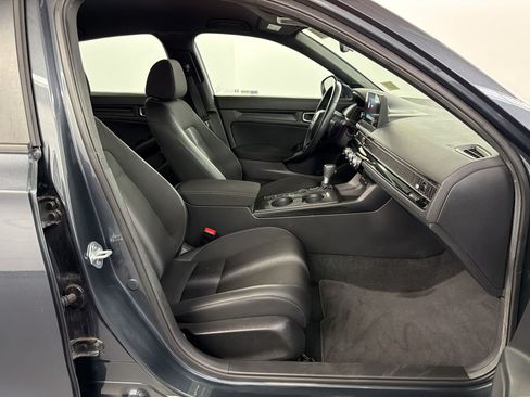 Certified 2025 Honda Civic Sport image 24