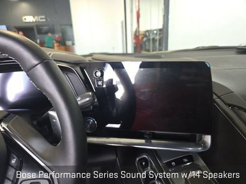 Used 2023 Chevrolet Corvette Stingray Preferred Cpe RWD image 13