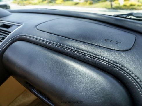 Used 2004 Acura NSX T RWD image 65