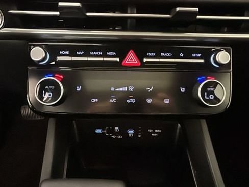 Used 2025 Hyundai Tucson SEL AWD/4WD image 22