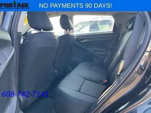 Used 2011 Toyota Matrix FWD image 22