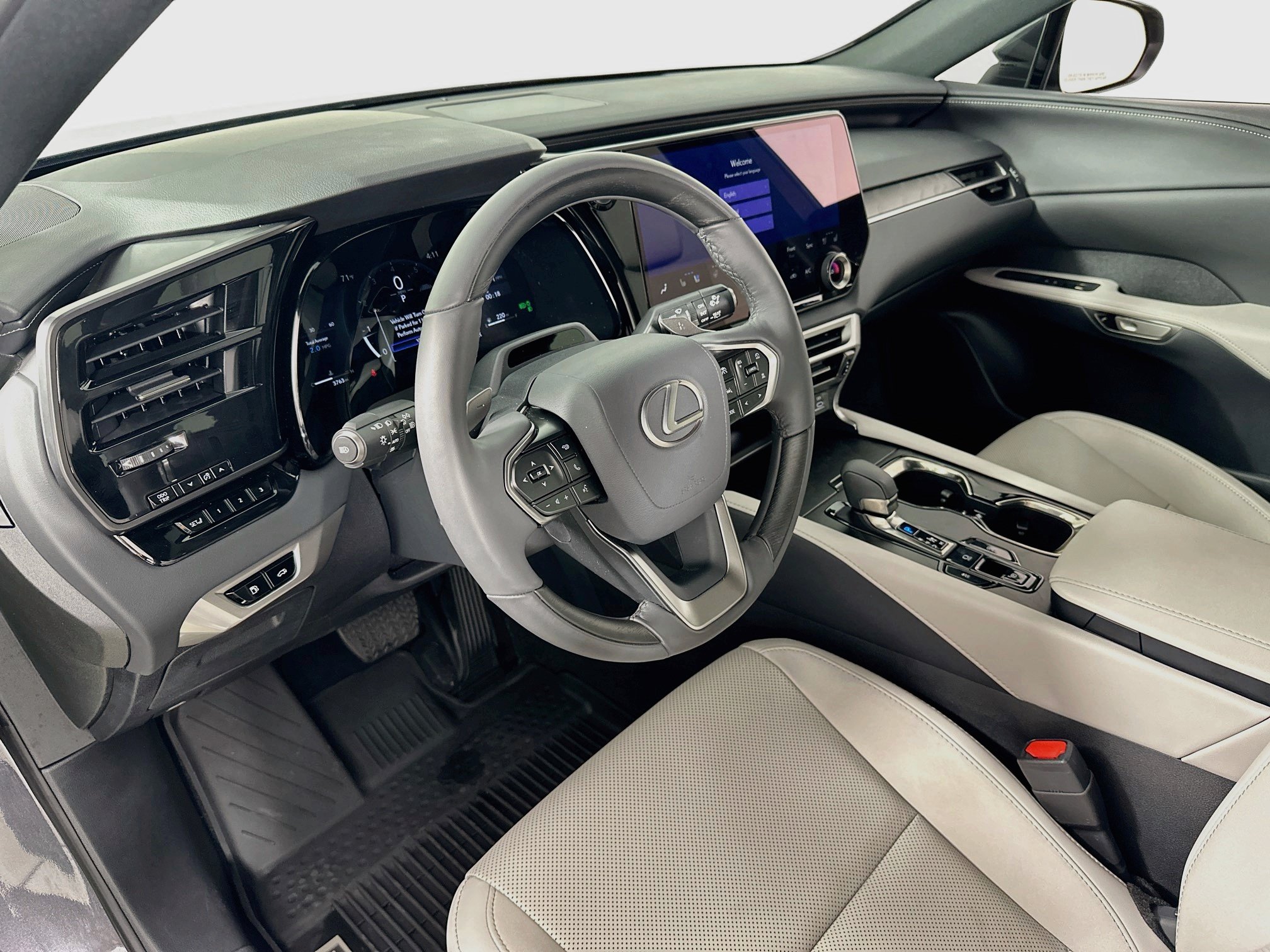 Used 2026 Lexus RX 350 FWD image 9