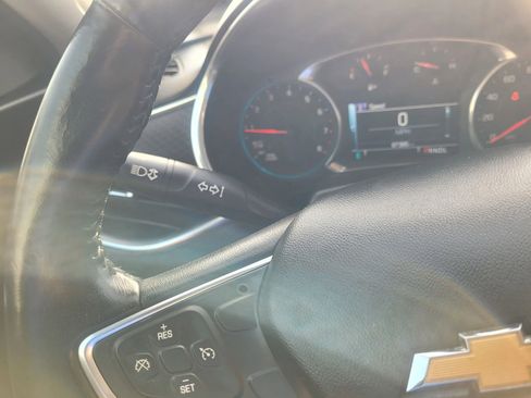 Used 2016 Chevrolet Malibu LT image 25