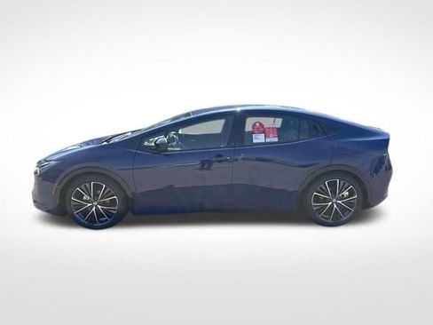 New 2027 Toyota Prius XLE FWD image 2