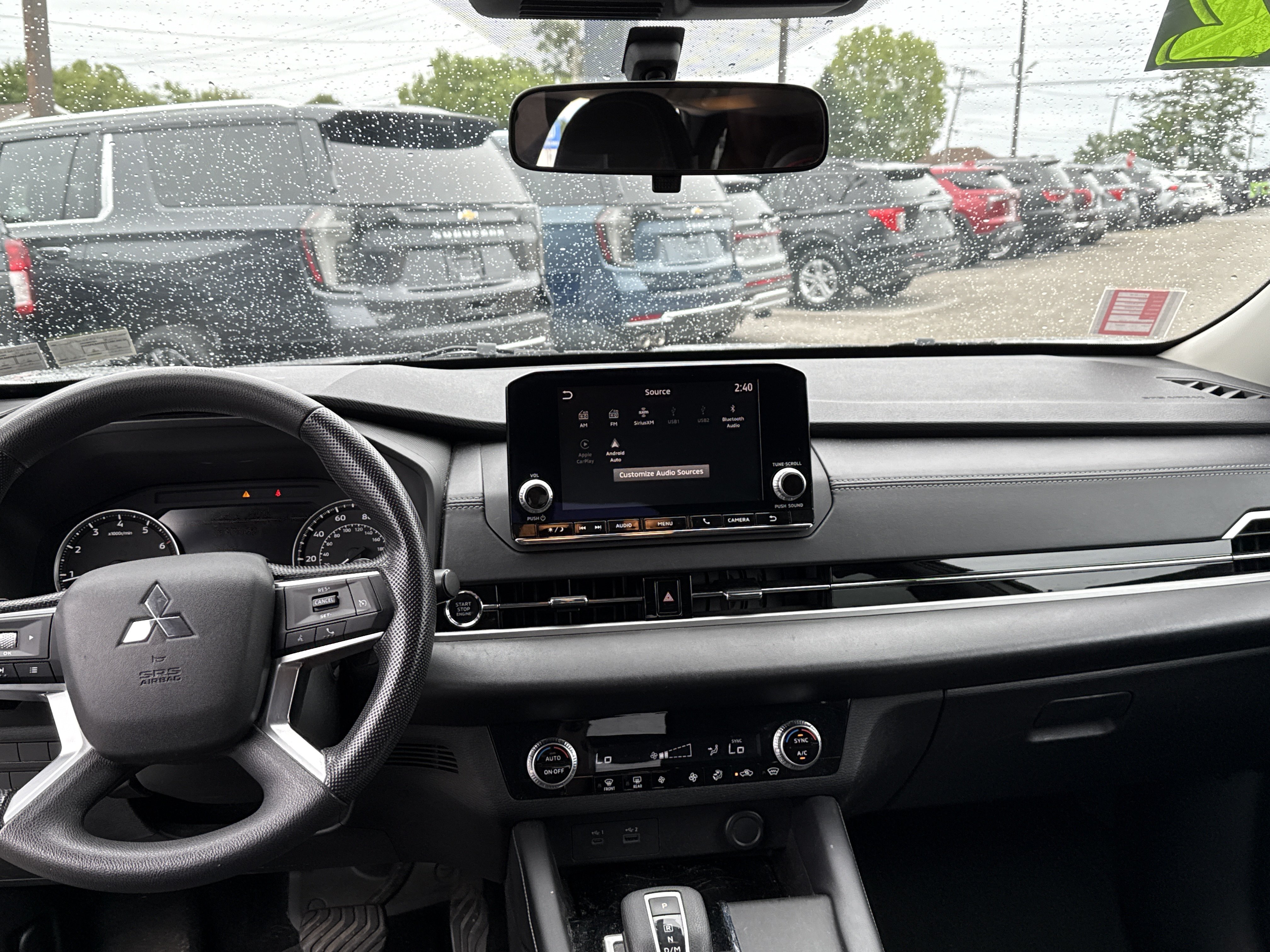 Used 2022 Mitsubishi Outlander ES AWD/4WD image 12