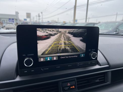 Certified 2025 Honda Pilot Sport image 13