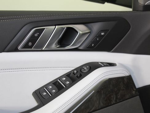 New 2026 BMW X5 xDrive40i w/ M Sport Package image 20