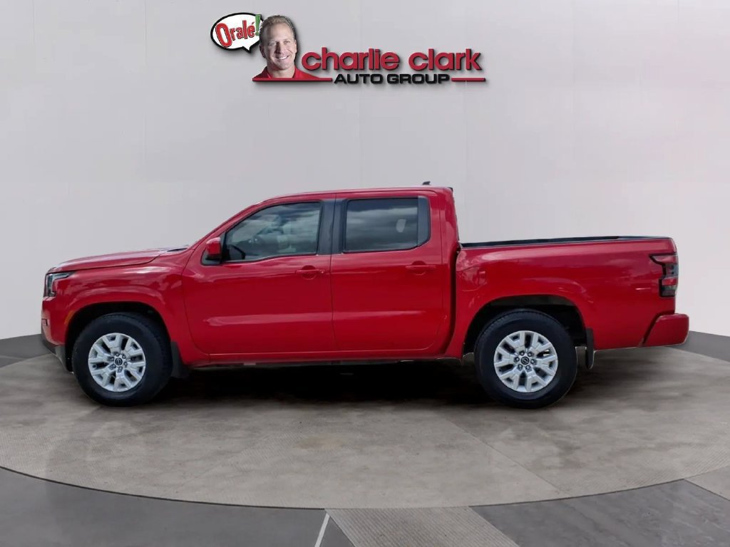 Used 2023 Nissan Frontier SV w/ SV Convenience Package RWD image 2