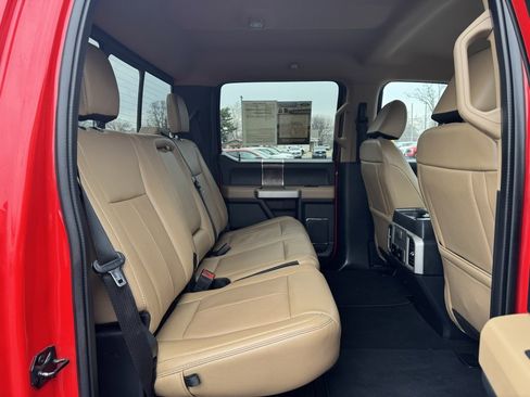 Used 2022 Ford F250 Lariat w/ Chrome Package image 17