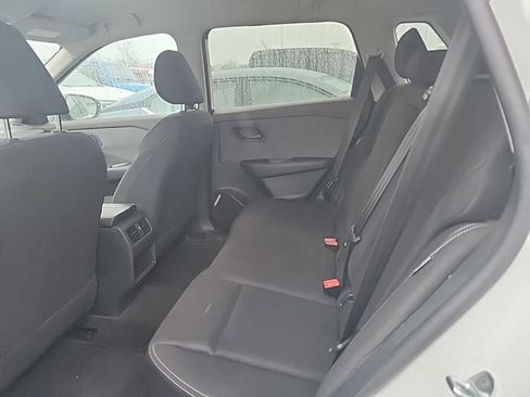 Certified 2023 Nissan Rogue S image 10