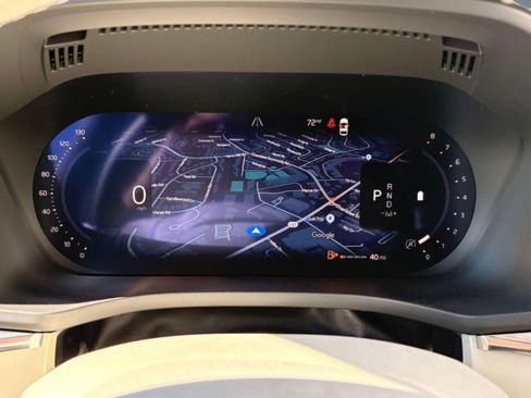 New 2026 Volvo XC60 B5 Ultra w/ Climate Package image 21