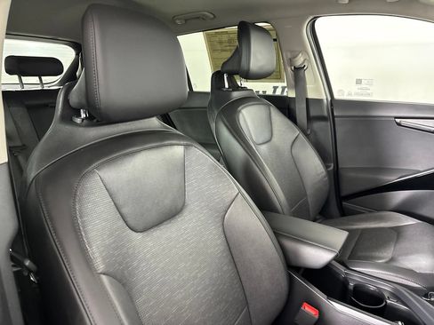 Used 2024 Kia Niro Wave w/ Wave Preserve Package FWD image 26