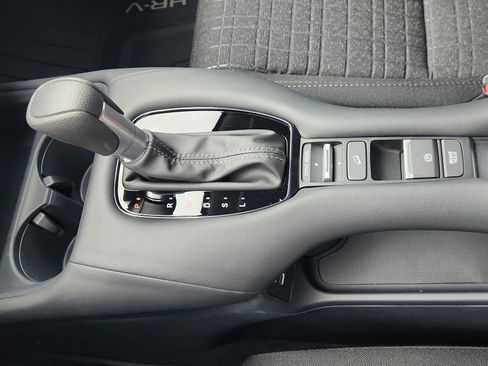 New 2026 Honda HR-V LX image 24