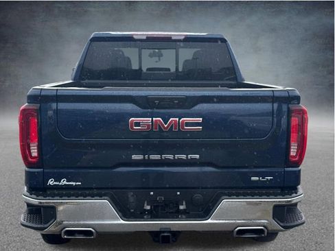 Used 2023 GMC Sierra 1500 SLT AWD/4WD image 9