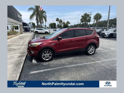 Used 2018 Ford Escape SE w/ SE Sync 3 Package