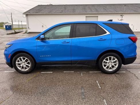Used 2024 Chevrolet Equinox LT FWD image 17