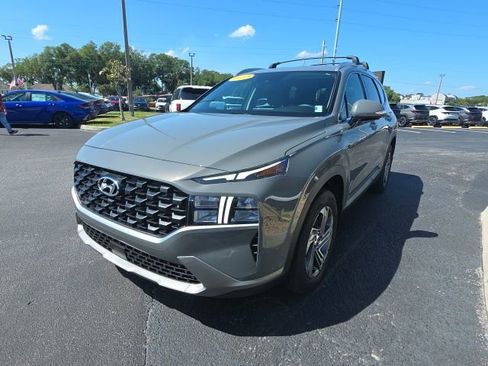 Used 2023 Hyundai Santa Fe SEL image 2