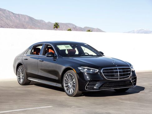 New 2026 Mercedes-Benz S 500 4MATIC image 2