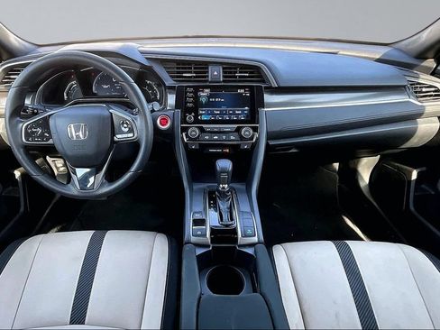 Used 2019 Honda Civic EX image 9