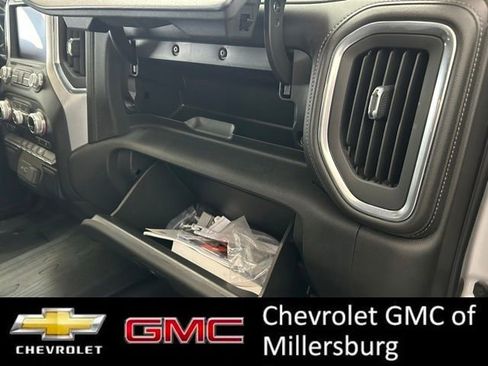 Used 2022 GMC Sierra 1500 Elevation w/ LPO, Elevation Black Package image 32