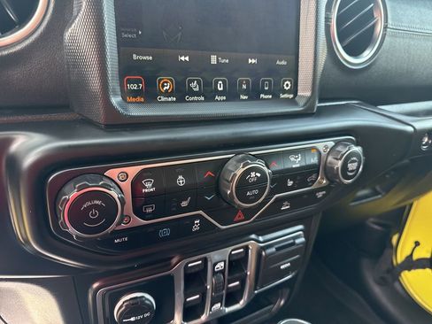 Used 2023 Jeep Wrangler Unlimited Rubicon 4xe w/ Cold Weather Group image 26