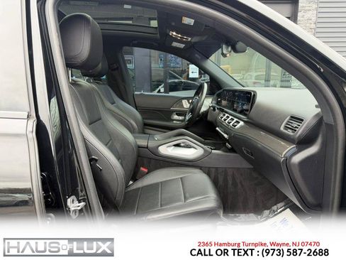 Used 2021 Mercedes-Benz GLE 350 4MATIC w/ AMG Line Exterior image 15