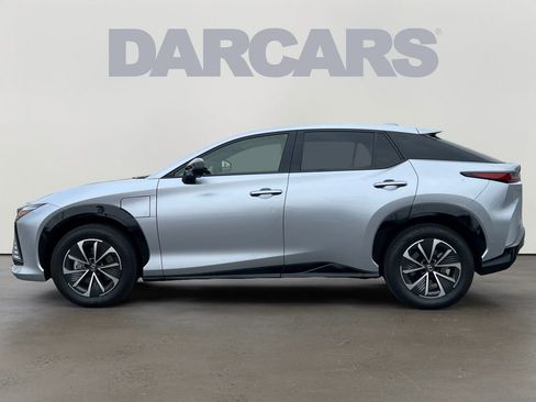 Certified 2025 Lexus RZ 450e image 4