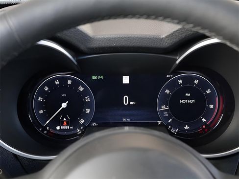 New 2025 Alfa Romeo Stelvio Sprint image 28