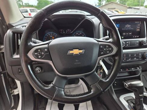 Used 2020 Chevrolet Colorado LT w/ Safety Package AWD/4WD image 16