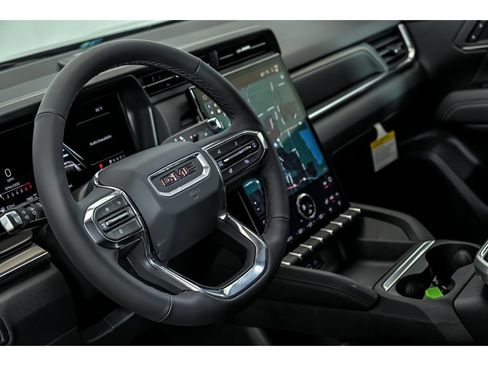 New 2027 GMC Terrain Elevation w/ Elevation Premium Package AWD/4WD image 9
